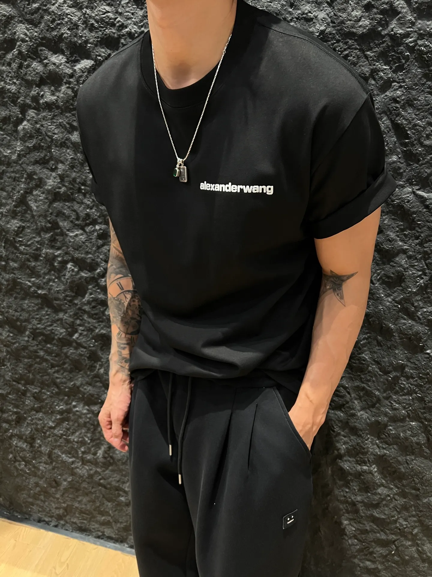AW 2026 New Arrival！ Logo T 💕 Alexander Wang， 👏 Logo ， ， ， ， 。 ， ， 。 ， Same Style， ， CP。 ， ，Breathable ， ， 。 ： 、 Sizes：S-Xxl